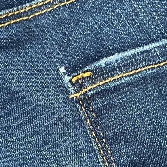 NEW L'AGENCE High Waist Skinny Jeans Distressed Dark Wash Full Length Denim 31 - Picture 16 of 16